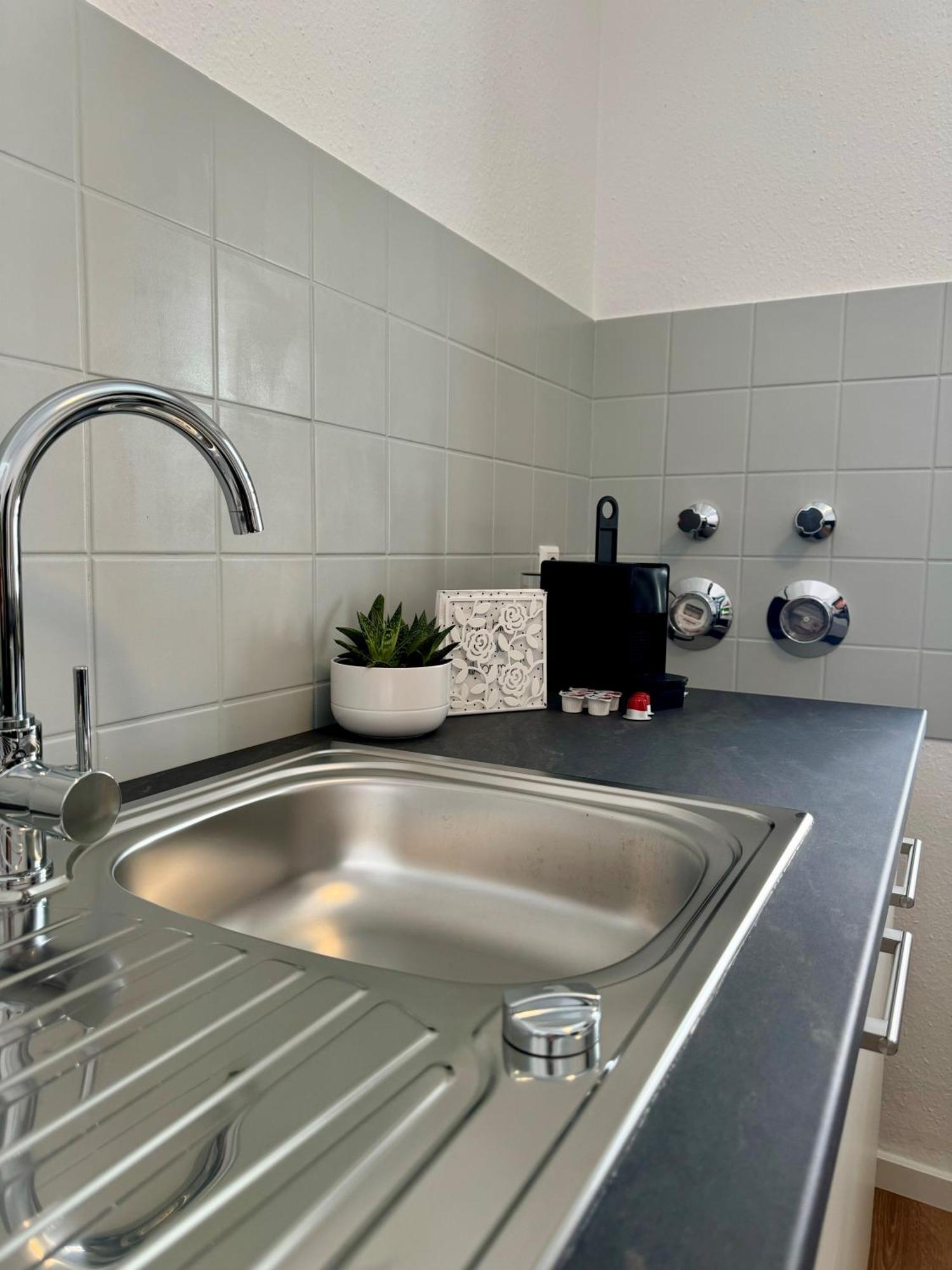 Traumhafte Wohnung Am Stadtbrunnen Der Altstadt ฟุลเลนดอร์ฟ ภายนอก รูปภาพ